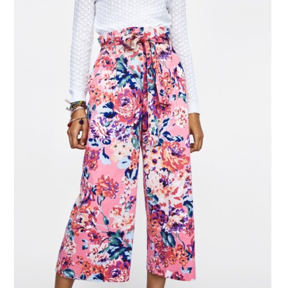 Zara Pants - 🚫SOLD🚫[ZARA]PAPERBAG WAIST FLORAL PRINT TROUSER